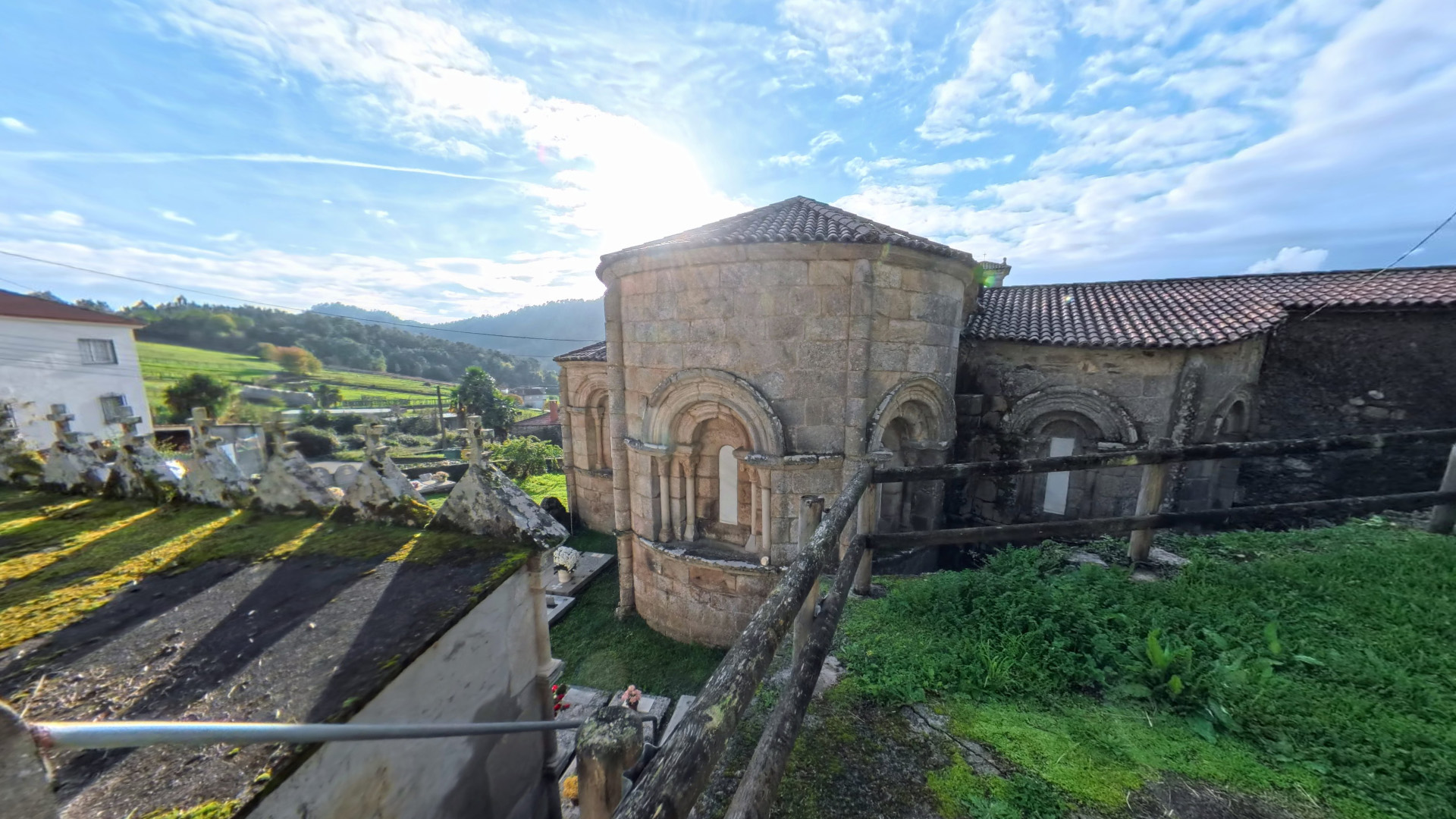 Iglesia de San Salvador de Caamanzo
