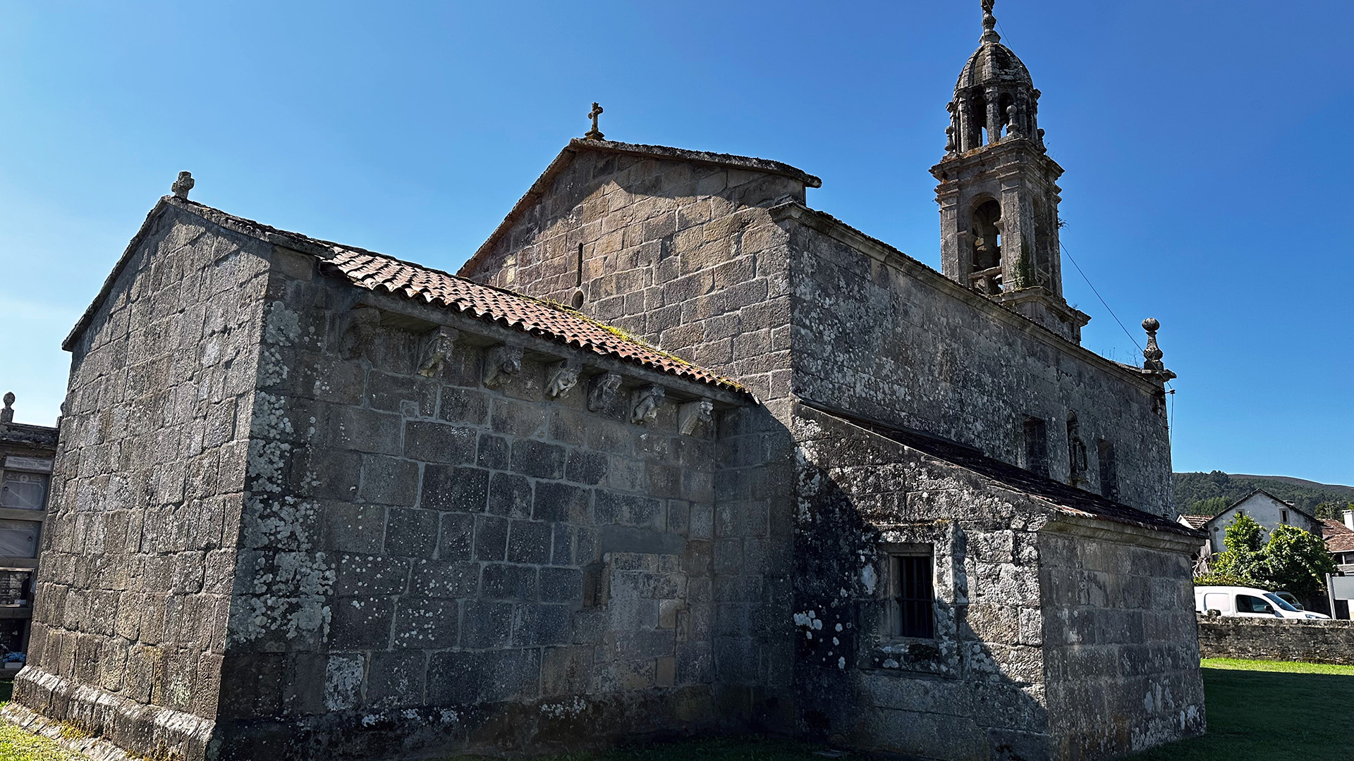 Iglesia de Santiago de Tabeir&oacute;s