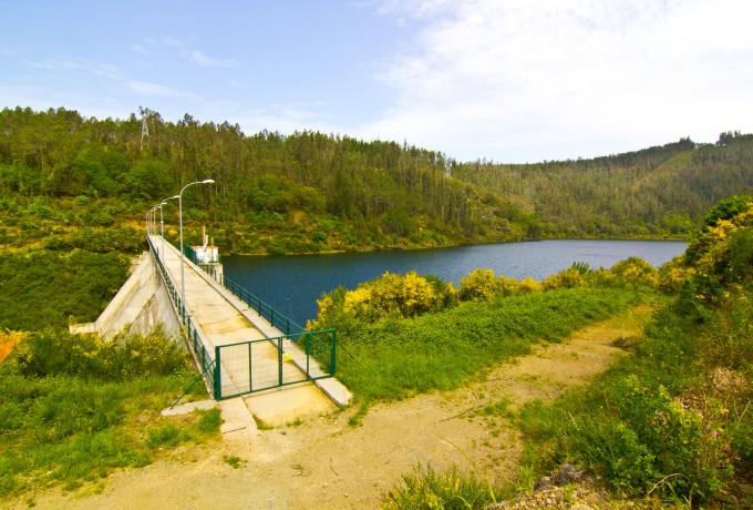 Embalse de Touro 0