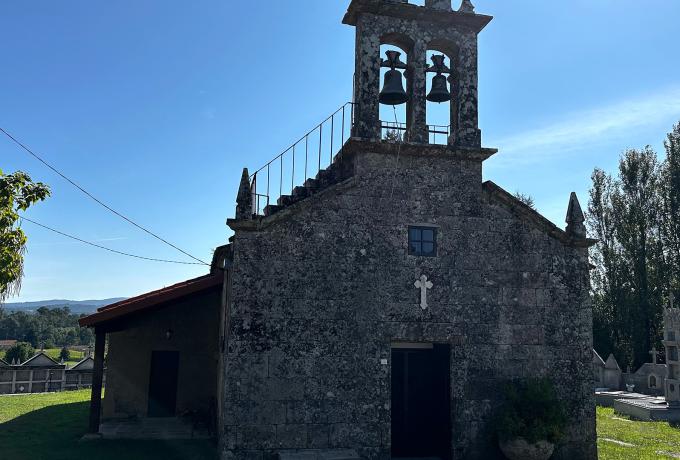 Iglesia de San Pedro de Toedo 0