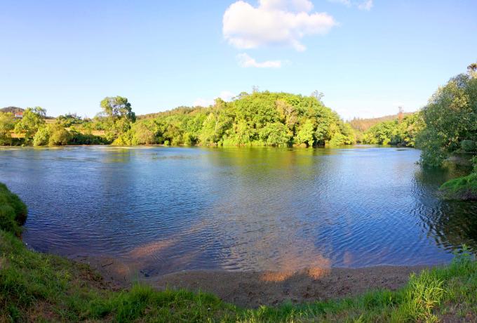 Playa fluvial del Vao en Barcala 0