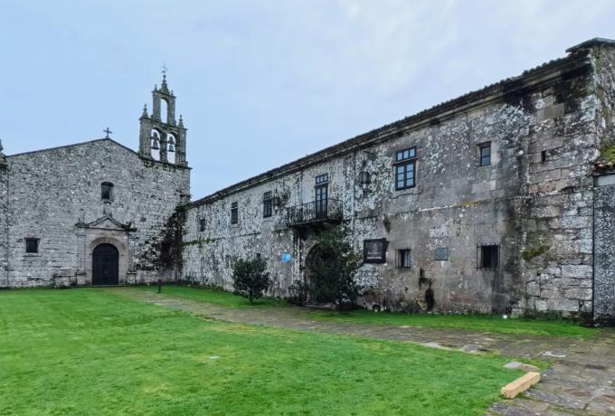 Monasterio de Santa Mar&iacute;a de Aciveiro 0