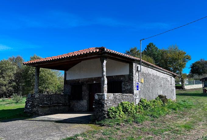 Ermita y crucero de San Roque 0