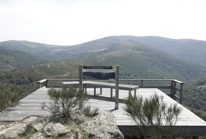 Mirador de Pedroselo (Serra de O Cand&aacute;n) 0