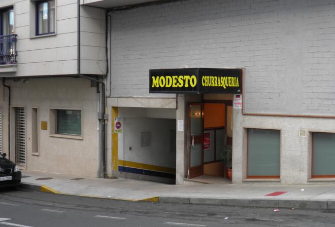 Churrasquer&iacute;a Modesto 0