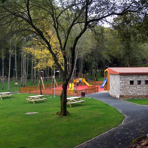&Aacute;rea recreativa de A Carixa 2