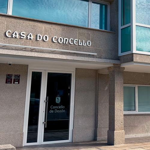 Casa consistorial de Doz&oacute;n 3