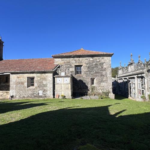 Iglesia de Santiago de Pardesoa 3