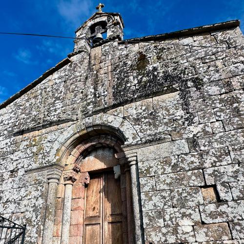 Igrexa de San Marti&ntilde;o de Lal&iacute;n de Arriba 10