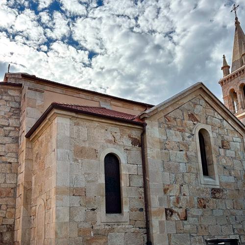 Iglesia de Santa Mar&iacute;a das Dores 4