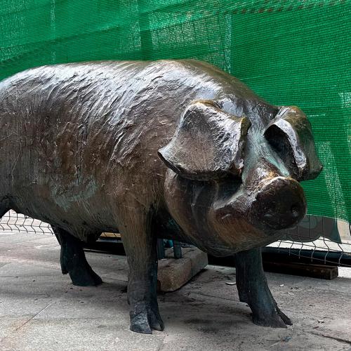 Monumento a O Porco 2