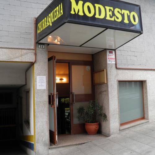 Modesto Grill 2