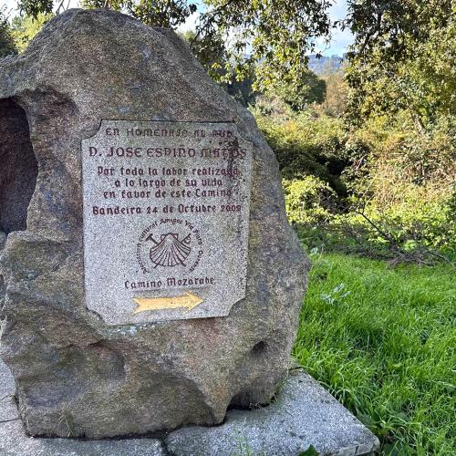 Monumento a D. Jose Espi&ntilde;o 1