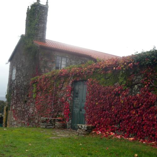 Capilla y pazo de Trasfontao 4