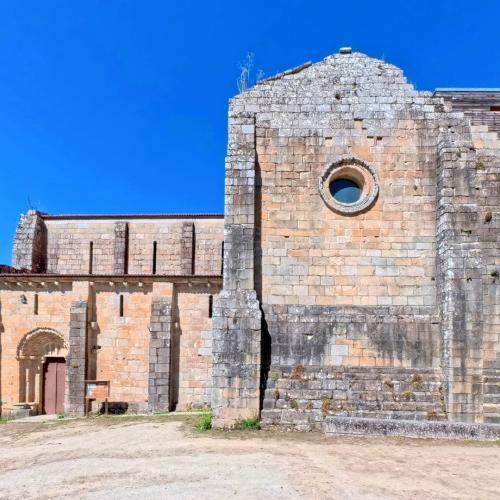 Monasterio de San Lourenzo de Carboeiro 9